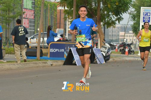Race photo from ISOPlus Run 2024 Jakarta