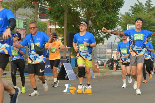 Race photo from ISOPlus Run 2024 Jakarta