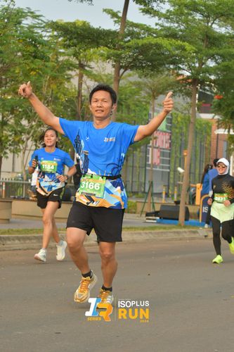 Race photo from ISOPlus Run 2024 Jakarta