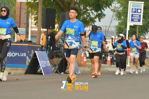 Race photo from ISOPlus Run 2024 Jakarta