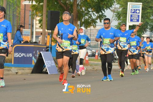 Race photo from ISOPlus Run 2024 Jakarta