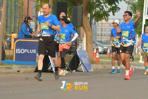 Race photo from ISOPlus Run 2024 Jakarta