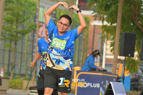 Race photo from ISOPlus Run 2024 Jakarta