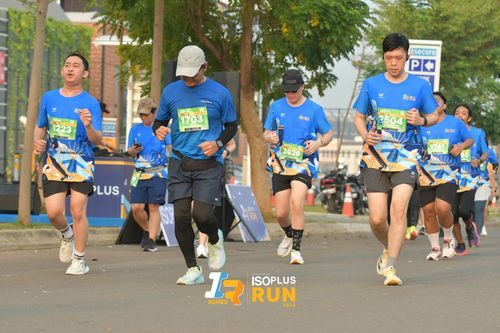 Race photo from ISOPlus Run 2024 Jakarta