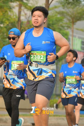 Race photo from ISOPlus Run 2024 Jakarta