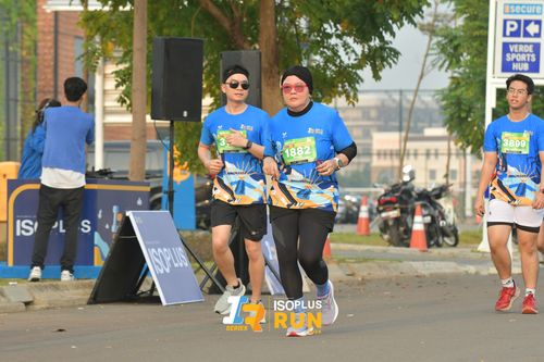 Race photo from ISOPlus Run 2024 Jakarta