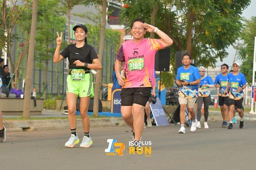 Race photo from ISOPlus Run 2024 Jakarta