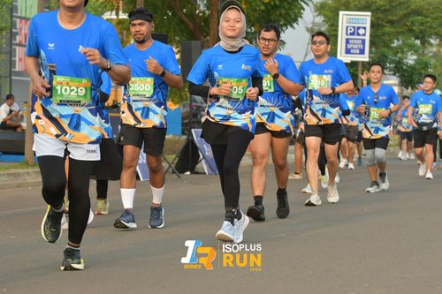 Race photo from ISOPlus Run 2024 Jakarta