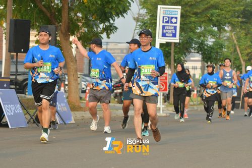 Race photo from ISOPlus Run 2024 Jakarta