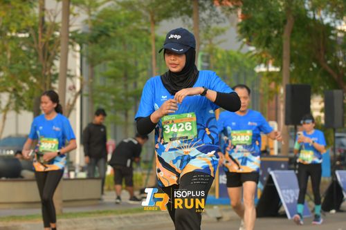 Race photo from ISOPlus Run 2024 Jakarta