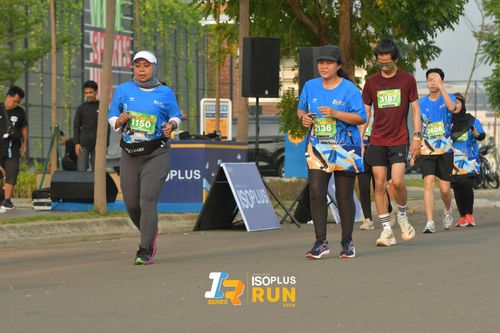 Race photo from ISOPlus Run 2024 Jakarta