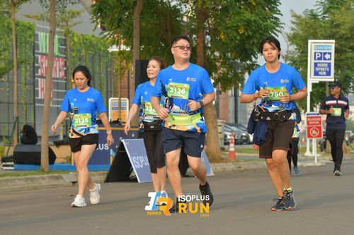 Race photo from ISOPlus Run 2024 Jakarta