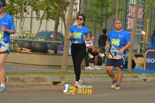 Race photo from ISOPlus Run 2024 Jakarta
