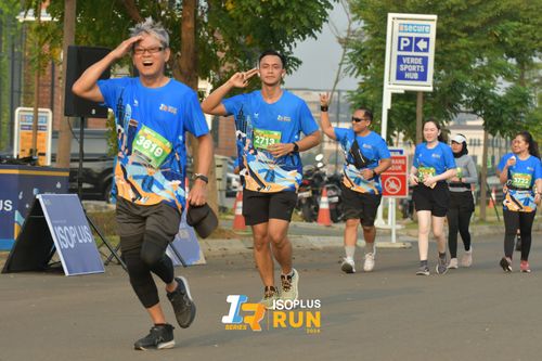 Race photo from ISOPlus Run 2024 Jakarta
