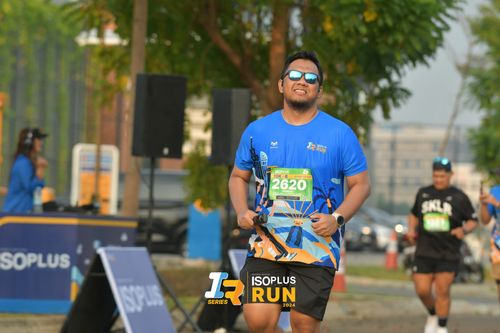 Race photo from ISOPlus Run 2024 Jakarta