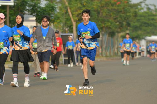 Race photo from ISOPlus Run 2024 Jakarta