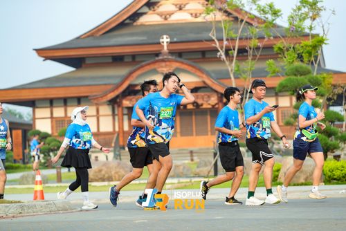 Race photo from ISOPlus Run 2024 Jakarta
