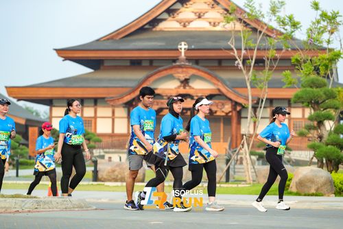 Race photo from ISOPlus Run 2024 Jakarta