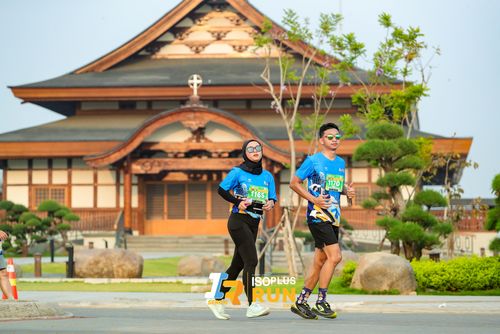 Race photo from ISOPlus Run 2024 Jakarta
