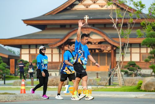 Race photo from ISOPlus Run 2024 Jakarta