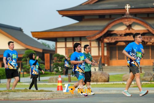 Race photo from ISOPlus Run 2024 Jakarta
