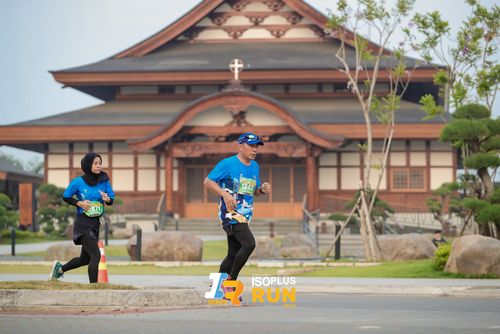 Race photo from ISOPlus Run 2024 Jakarta