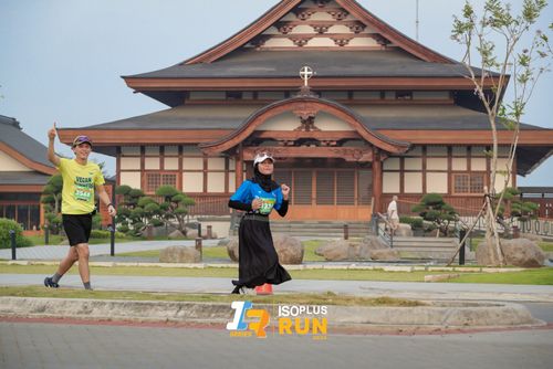 Race photo from ISOPlus Run 2024 Jakarta