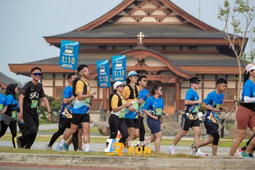 Race photo from ISOPlus Run 2024 Jakarta