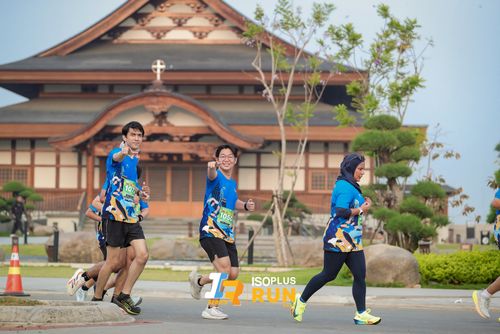 Race photo from ISOPlus Run 2024 Jakarta
