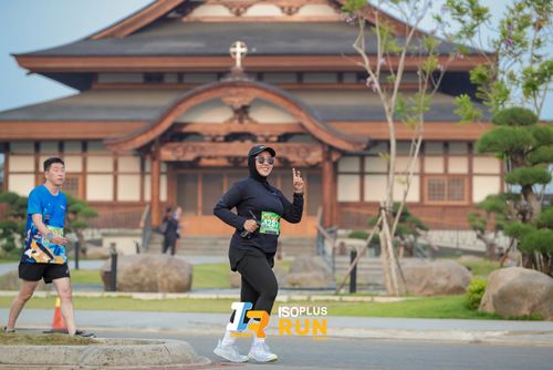 Race photo from ISOPlus Run 2024 Jakarta