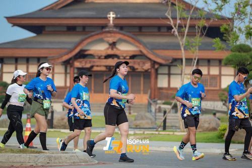 Race photo from ISOPlus Run 2024 Jakarta