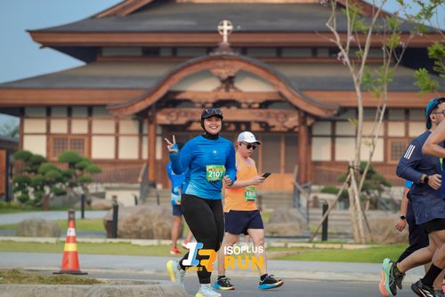 Race photo from ISOPlus Run 2024 Jakarta