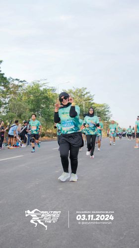 Race photo from Arutmin Borneo Run 2024