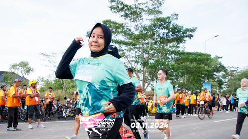 Race photo from Arutmin Borneo Run 2024