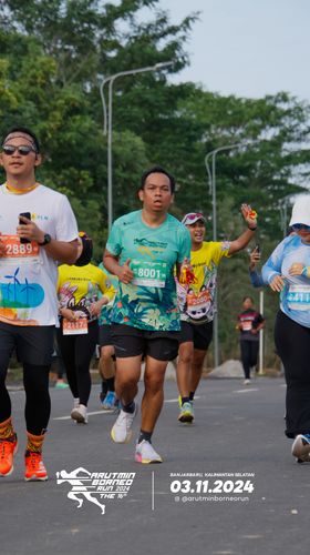 Race photo from Arutmin Borneo Run 2024