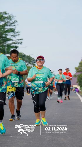 Race photo from Arutmin Borneo Run 2024