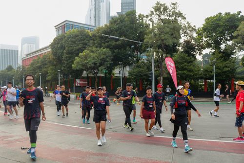 Race photo from One Run 10K Vibes 2024