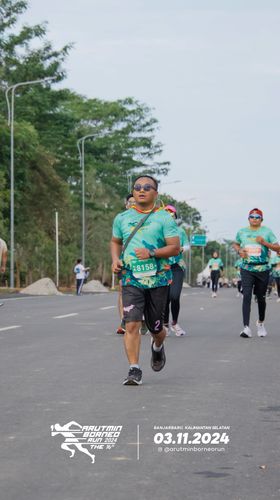 Race photo from Arutmin Borneo Run 2024