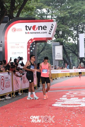 Race photo from ONE RUN 10K 2025