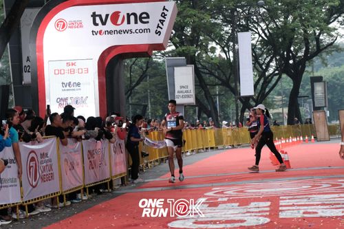 Race photo from ONE RUN 10K 2025