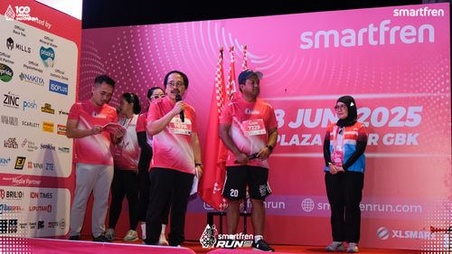 Race photo from Smartfren Run 2025 