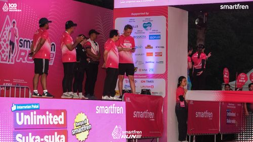 Race photo from Smartfren Run 2025 