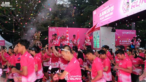 Race photo from Smartfren Run 2025 