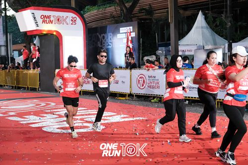 Race photo from ONE RUN 10K 2025