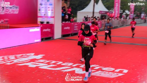 Race photo from Smartfren Run 2025 