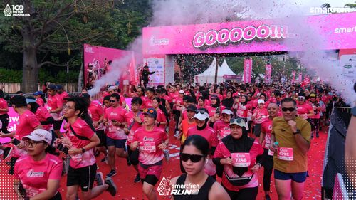 Race photo from Smartfren Run 2025 