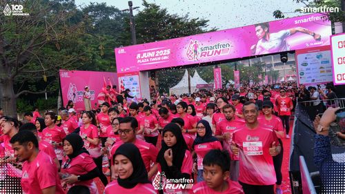 Race photo from Smartfren Run 2025 