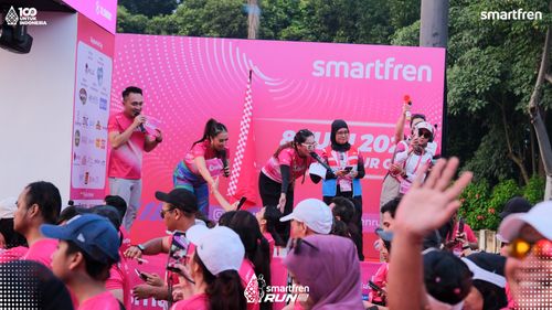 Race photo from Smartfren Run 2025 