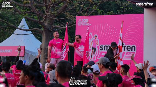 Race photo from Smartfren Run 2025 