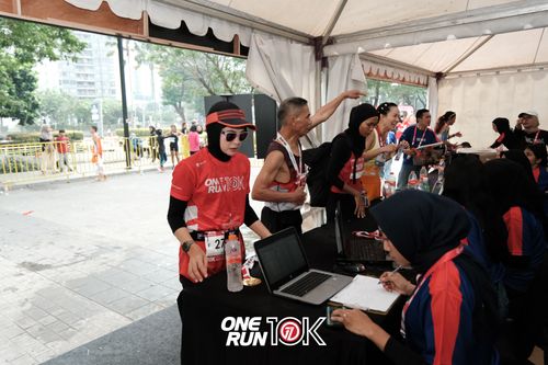 Race photo from ONE RUN 10K 2025